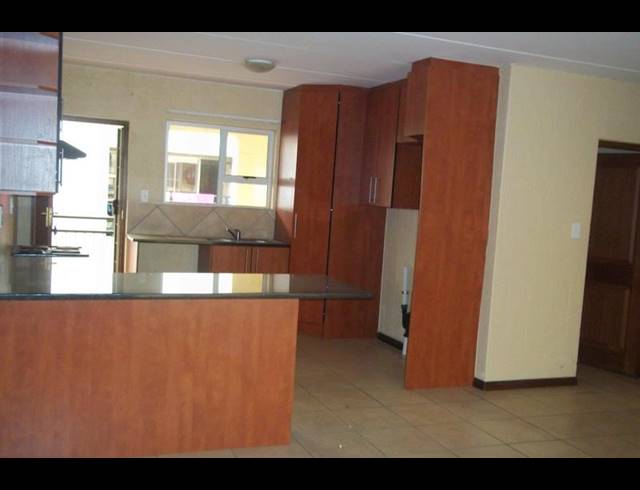 2 BEDROOM APARTMENT FOR SALE IN DRIE RIVIERE